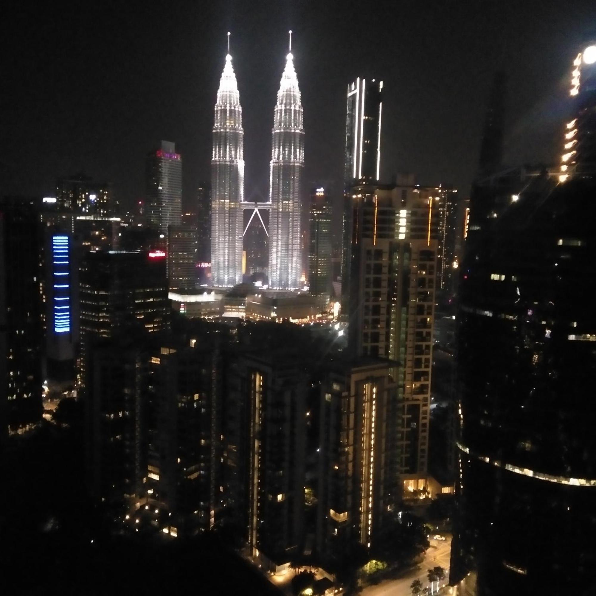 The Manor Klcc Luxe Apartamento