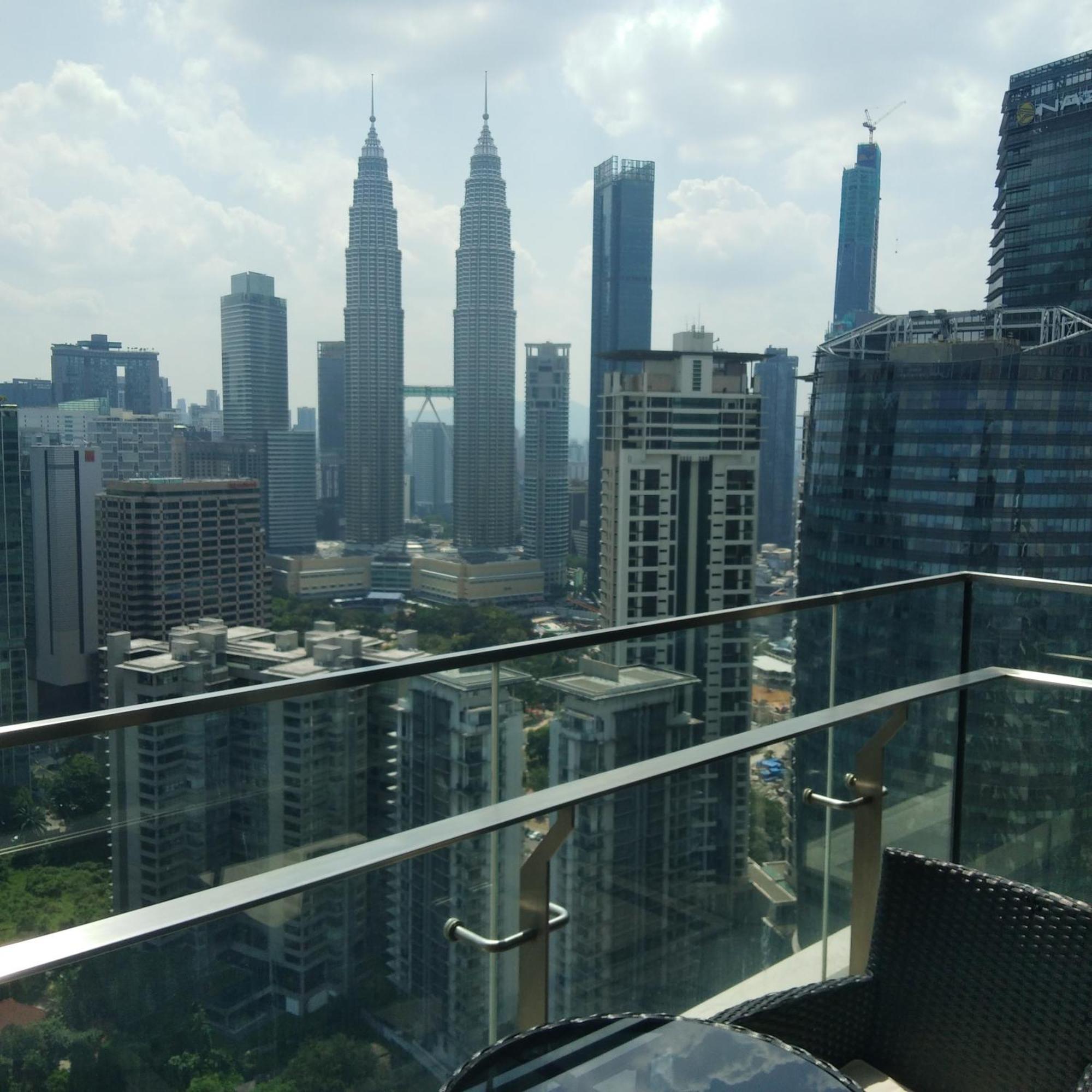 The Manor Klcc Luxe